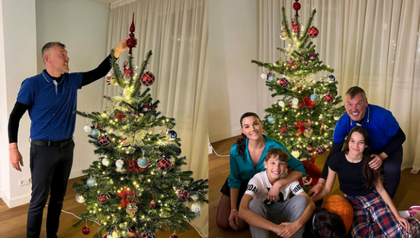 Kalėdinės nuotaikos jau ir Š. Jasikevičiaus šeimoje: namuose sužibo Kalėdų eglė
