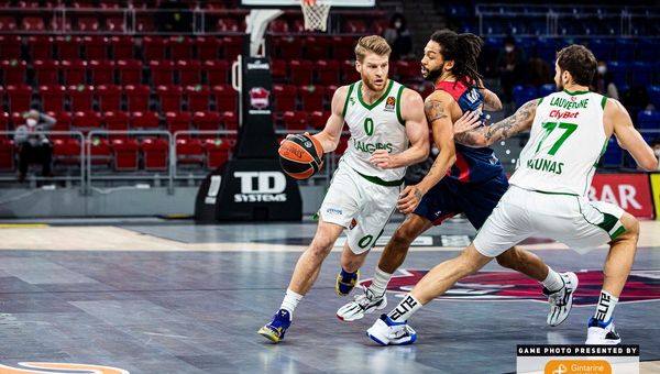 Dar vienas iššūkis Ispanijoje: „Baskonia“ – „Žalgiris“ 45:36 (po II kėl.)