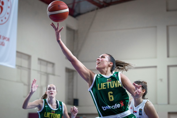 Lietuvos moterų rinktinė Europos čempionato atranką baigė pralaimėjimu