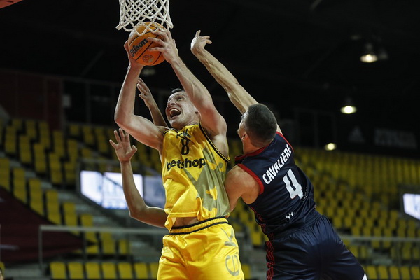 AEK su naudingai žaidusiu J. Mačiuliu nepasipriešino Strasbūre