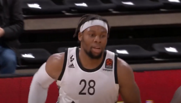 „Real“ nusitaikė į G. Yabusele