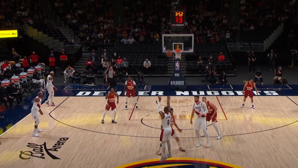 NBA Top 5 viršūnėje - tolimas D. Lillardo metimas (VIDEO)