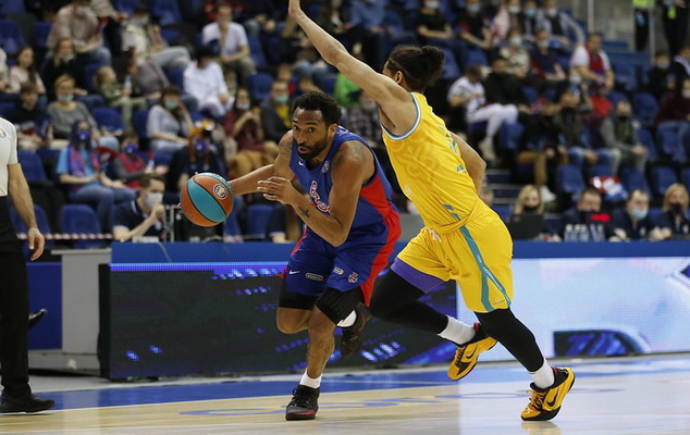 „Žalgirio“ taikinyje – CSKA ekipai nebereikalingas gynėjas (VIDEO)