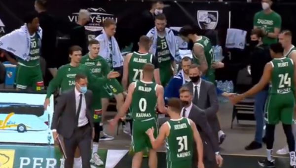 LKL finalo startas: „Žalgiris“ – „Rytas“ (Po 3 kėl. - 71:59)