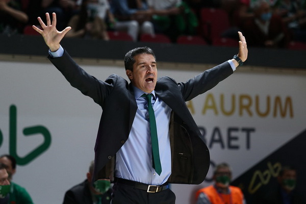 D. Priftis keliasi dirbti į „Panathinaikos“