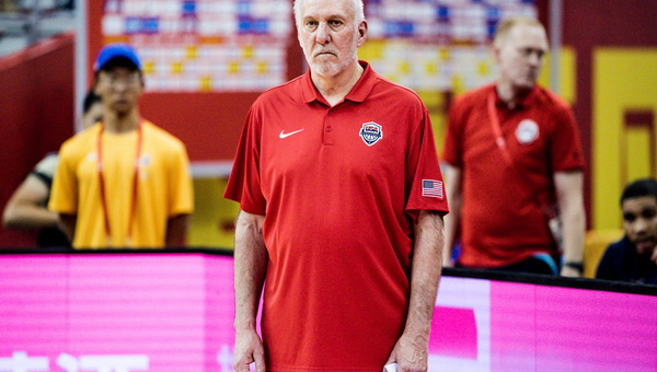 Po istorinių pralaimėjimų JAV krepšinio rinktinės treneris pratrūko (VIDEO)