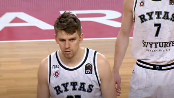 „Rytas“ atsisveikina su R. Ivanausku