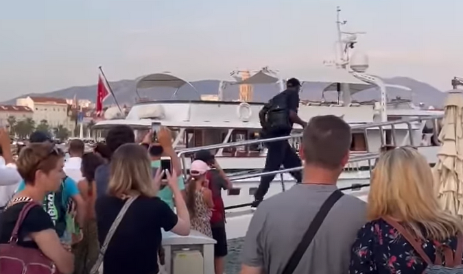 M. Jordanas ilsisi Kroatijoje, nuomoja jachtą už kosminę sumą (VIDEO)