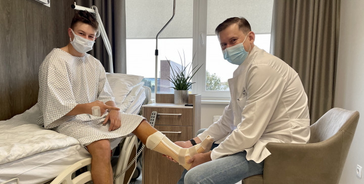 Jaunajam žalgiriečiui atlikta pirmoji tokio tipo pėdos operacija Lietuvoje