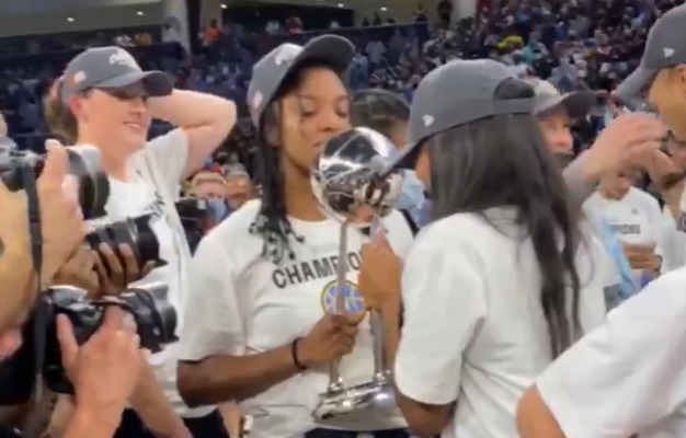 WNBA čempionėmis pirmą kartą tapo Čikagos krepšininkės