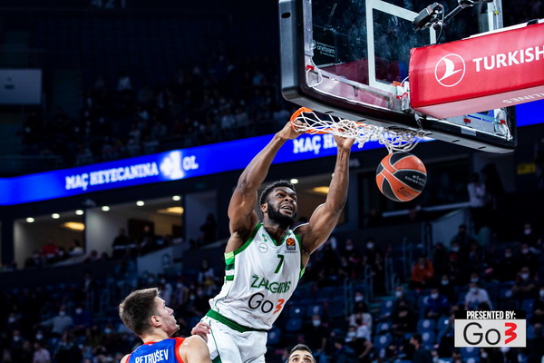 „Žalgiris“ Stambule nesugebėjo pasipriešinti „Anadolu Efes“ ekipai