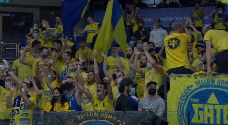 „Maccabi“ fanai po trenerio atleidimo nenurimo – nutraukė komandos treniruotę