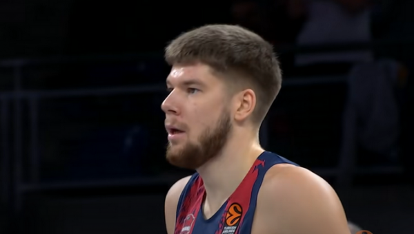 Lietuviškoji „Baskonia“ nukovė „Fenerbahče“ su grįžusiu J. Vesely