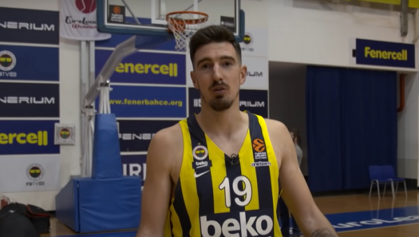 „Fenerbahče“ beveik mėnesiui prarado N. De Colo 