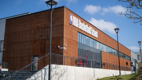 Naujoje sostinės krepšinio arenoje startuos NBA krepšinio mokyklos programa