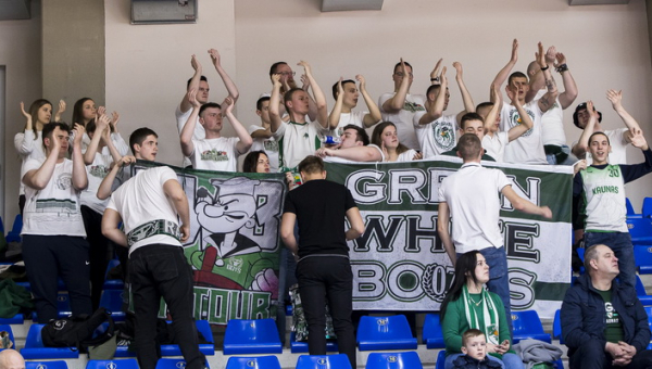 „Green White Boys“ kviečia palaikyti komandą: „Dangus virš „Žalgirio“ yra buvęs ir gerokai niūresnis“