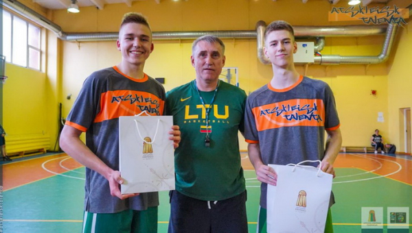 Lazdijuose – „Atskleisk talentą“ treniruotės jauniesiems krepšininkams