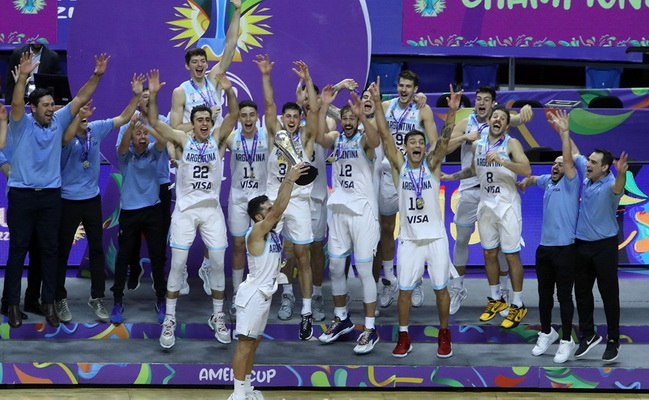 Argentina tapo Amerikos čempionu (JAV iškovojo bronzos medalius)