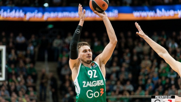 „Žalgiris“ švenčia: namuose įveikė Š. Jasikevičiaus auklėtinius