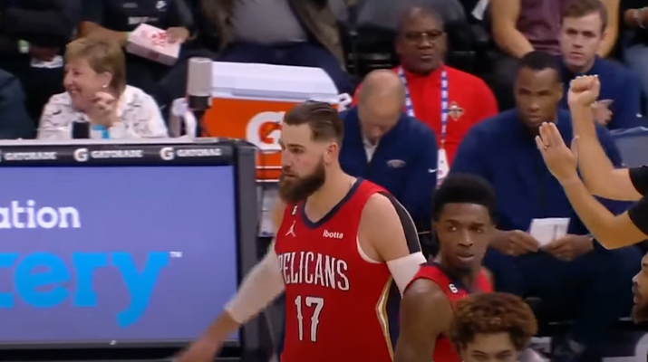 Žvėriškai žaidęs J. Valančiūnas nukalė antrą „Pelicans“ pergalę (VIDEO)