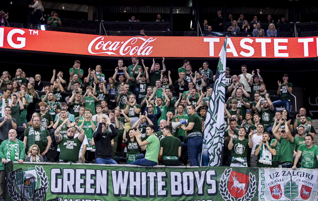 „Green White Boys“ ragina nepasiduoti provokacijomis: „Išlaikykime šaltą protą“