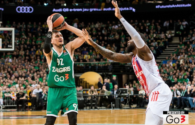 „Žalgiris“ po atkaklios kovos pranoko „Crvena Zvezda“ krepšininkus