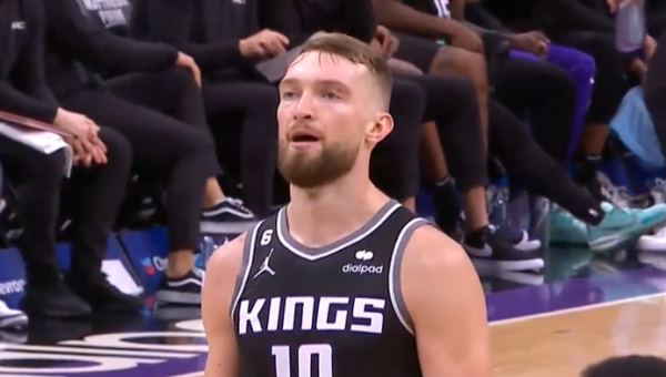 D. Sabonis surinko dvigubą dublį, bet „Kings“ patyrė pralaimėjimą (VIDEO)