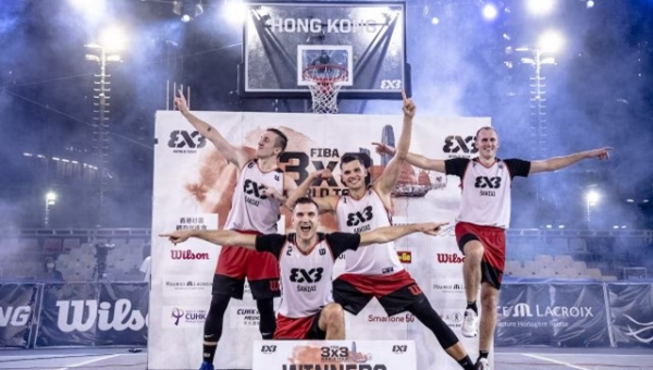 Dar neregėtos aukštumos: geriausia Lietuvos trijulių krepšinio ekipa – antra pasaulyje