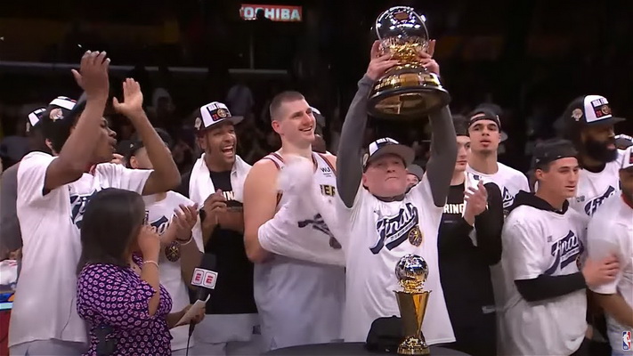 N. Jokičius atvedė „Nuggets“ į NBA finalą