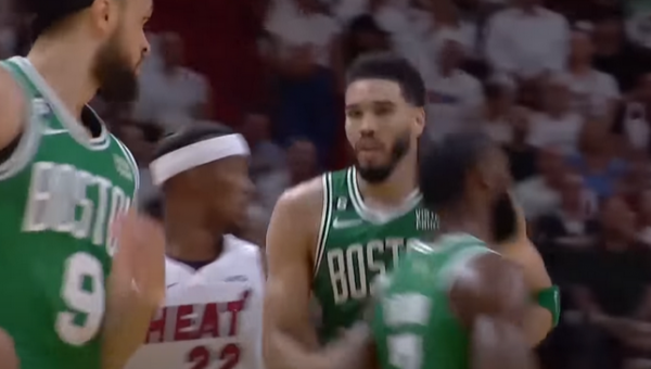 „Celtics“ įveikė „Heat“ ir sušvelnino serijos rezultatą