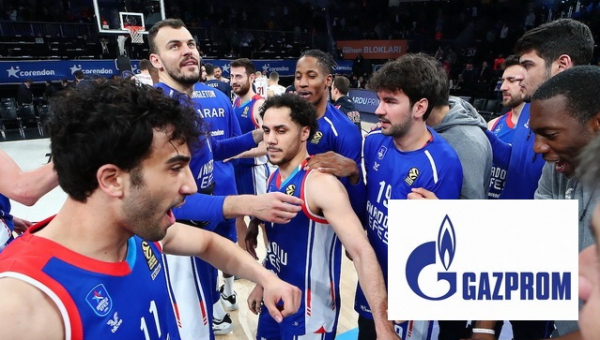 „Gazprom“ meta tinklus ant Turkijos: planuoja remti „Anadolu Efes“