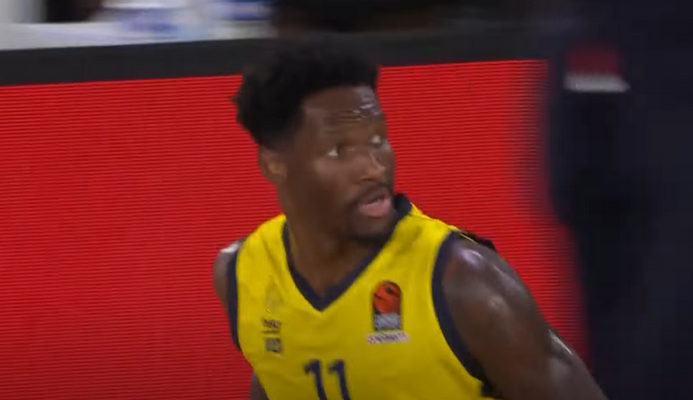 „Fenerbahče“ ir „Anadolu Efes“ pateko į Turkijos lygos pusfinalį 