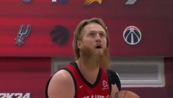 Aiškėja, kiek ilgai B. Manekas ruošiasi laukti NBA pasiūlymų