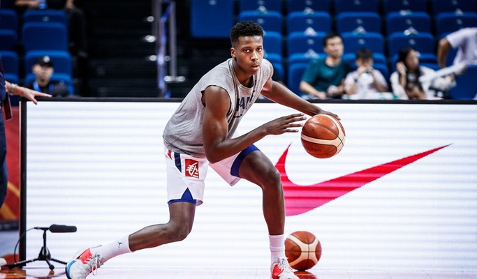 F. Ntilikina nežais ASVEL komandoje: keliasi į „Hornets“