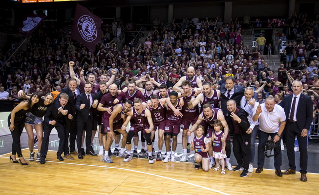 „Lietkabelis“ pasirengimą sezonui pradėjo be dviejų legionierių ir dviejų rinktinės žaidėjų