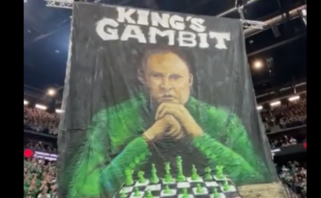 Įspūdingas „Žalgirio“ fanų plakatas: „Kai jūs žaidžiate šaškėmis - mes šachmatais“