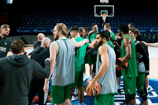 Pamatykite: „Žalgirio“ komandos treniruotė prieš rungtynes su „Anadolu Efes“ (VIDEO)