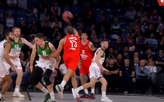 „Anadolu Efes“ ataka prieš „Žalgirį“ - gražiausias Eurolygos turo epizodas (VIDEO)