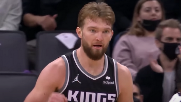 D. Sabonis žaidė sėkmingai, o „Kings“ sugrįžimo į pergalių kelią