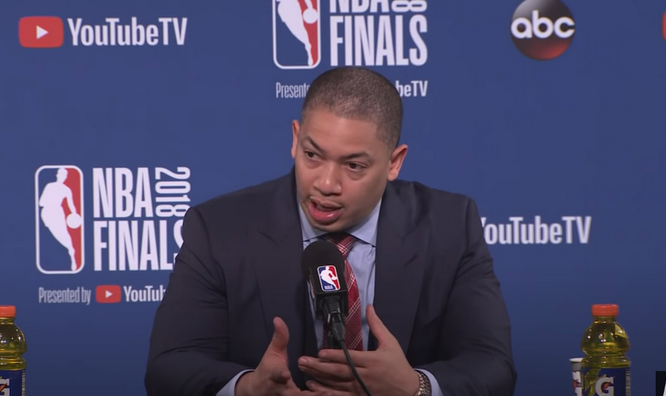 T. Lue pratęsė sutartį su „Clippers“