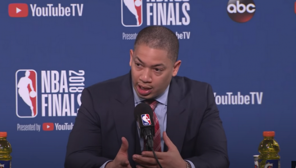 T. Lue pratęsė sutartį su „Clippers“