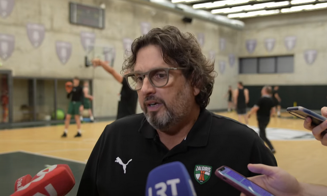 A. Trinchieri: „Negaliu būti rykliu, bet nenoriu būti suvalgytas kaip maža žuvytė“ (VIDEO)