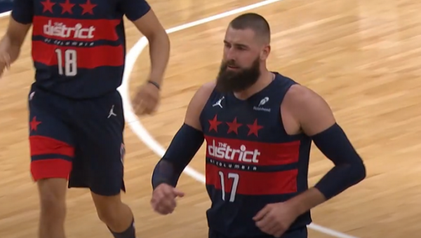 J. Valančiūnas gali netrukus papildyti „Lakers“ gretas