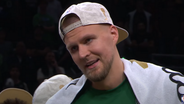 K. Porzingis grįžta į „Celtics“ rikiuotę