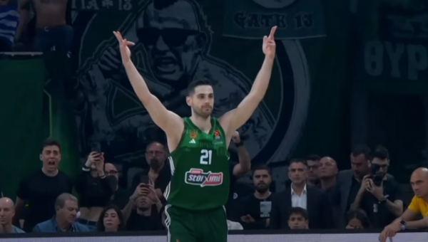 „Panathinaikos“ suspendavo I. Papapetrou