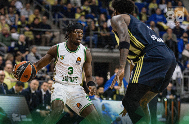 „Žalgiris“ subyrėjo po ilgosios pertraukos ir pralaimėjo „Fenerbahče“ ekipai