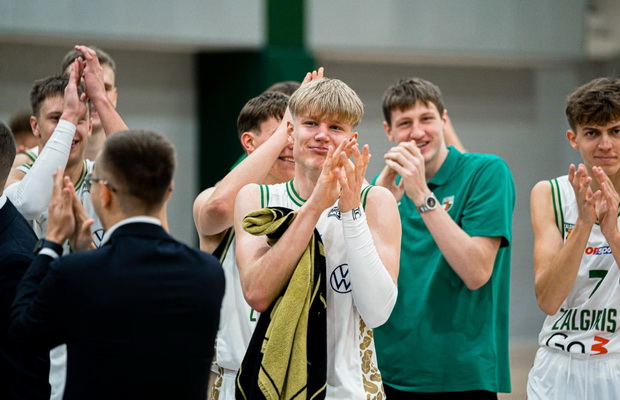 15 taškų skirtumą panaikinęs „Žalgiris-2“ išgyveno trilerį prieš penkiese likusius palangiškius