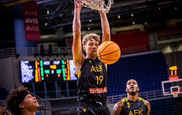 M. Kuzminskas svariai prisidėjo prie AEK pergalės prieš „Promitheas“
