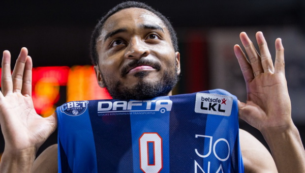 B. Childressas – nuo NBA žaidusio tėvo ir pažinties su A. Cowanu iki siekio tapti lygos MVP