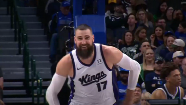 D. Sabonis ir J. Valančiūnas šventė trečią pergalę iš eilės